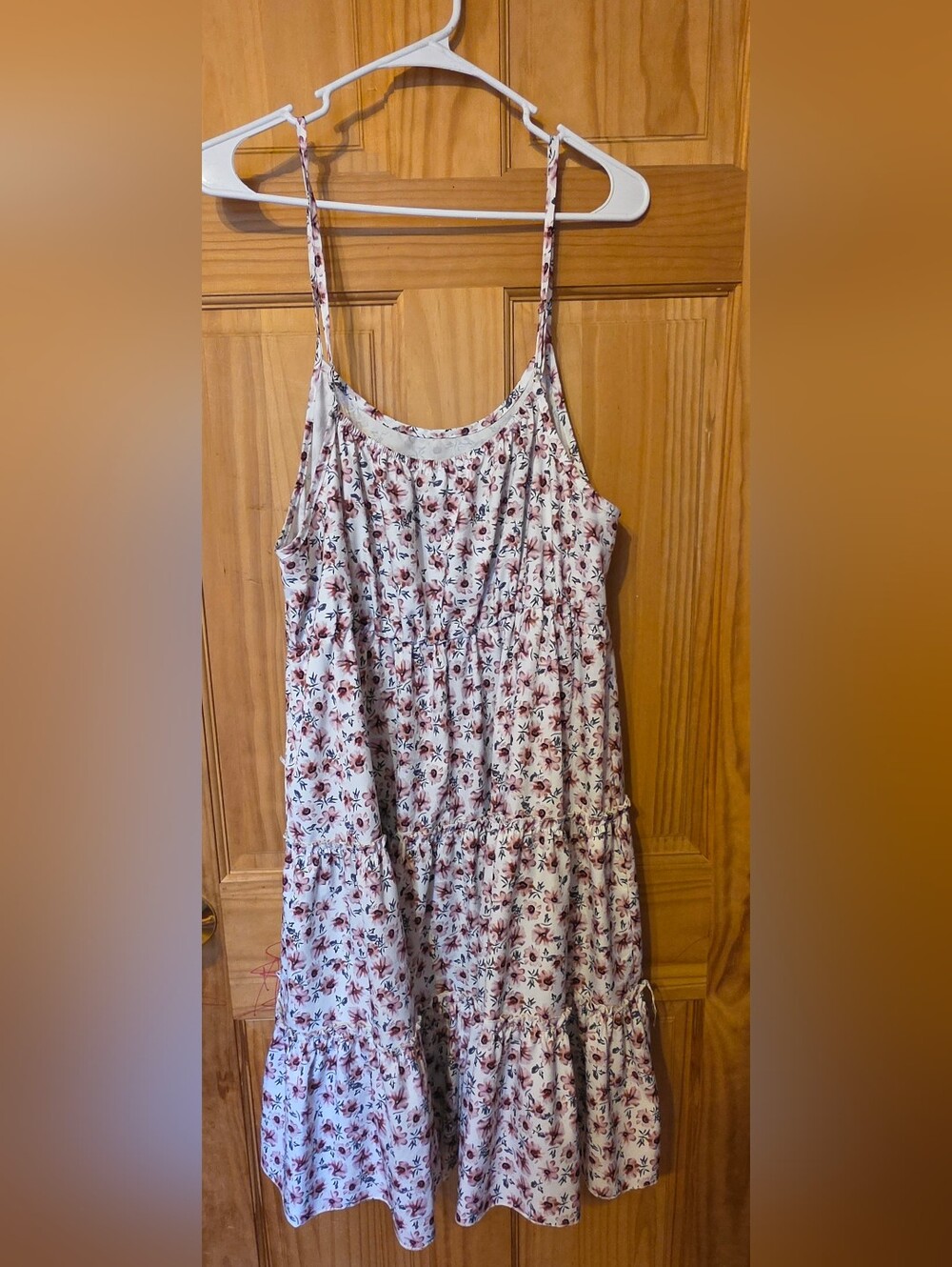 Womans White Floral Tiered Sundress